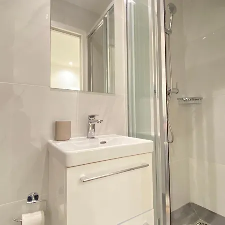 Guestready - Charming Parisian In Salpêtrière * Parigi