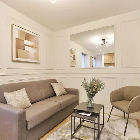 Guestready - Charming Parisian In Salpêtrière Appartamento Parigi